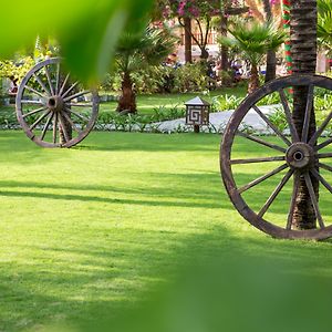 Sunny Beach Resort & Spa