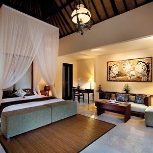 Bebek Tepi Sawah Restaurant & Villas